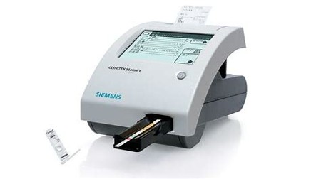 尿検査（SIEMENS社製　クリニックステータスプラス）